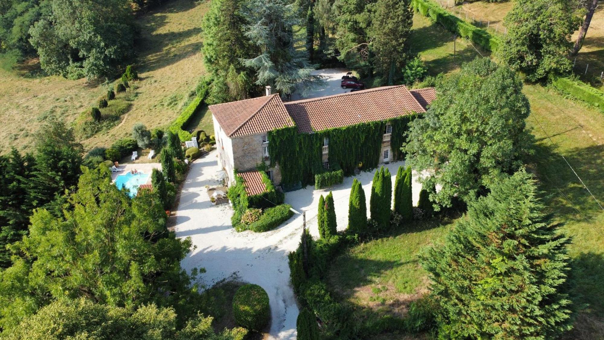 생지롱 La Ferme De Jeanne B&B 외부 사진